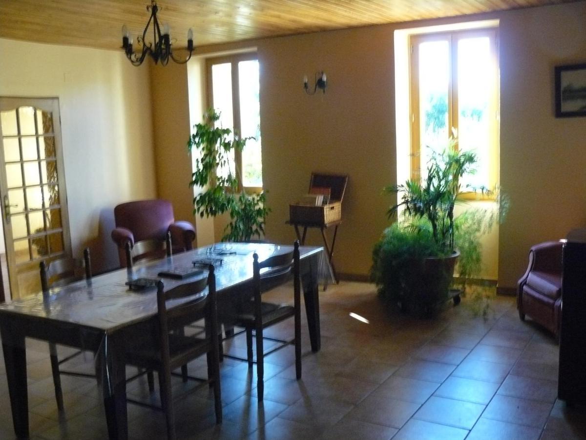 Maison Charentaise Les Essards  Bagian luar foto